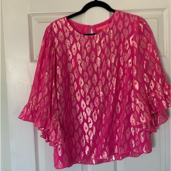🩷 NWT- Lilly Pulitzer Francis Top🩷 - Picture 1 of 9